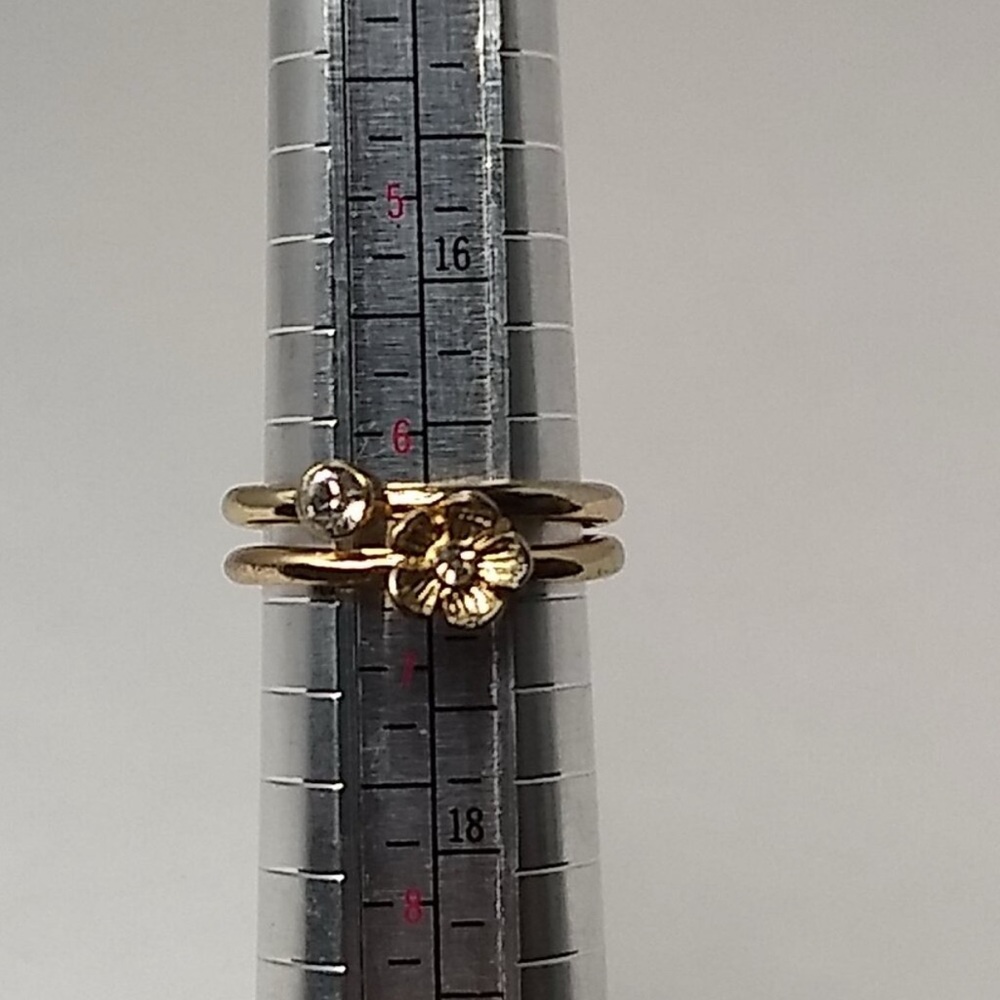 Gold Tone Flower & Clear Rhinestone Stacking Rings Unmarked Size 6.5 Set 2